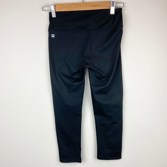 Fabletics Mid-Rise Powerhold Capri Leggings - Picture 6 of 8